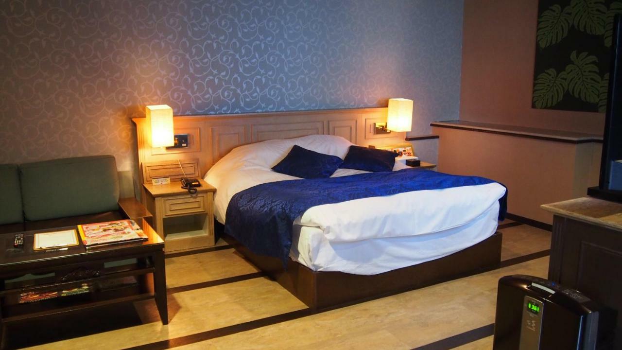 Hotel Sol (Adults Only) Fukuoka  Extérieur photo