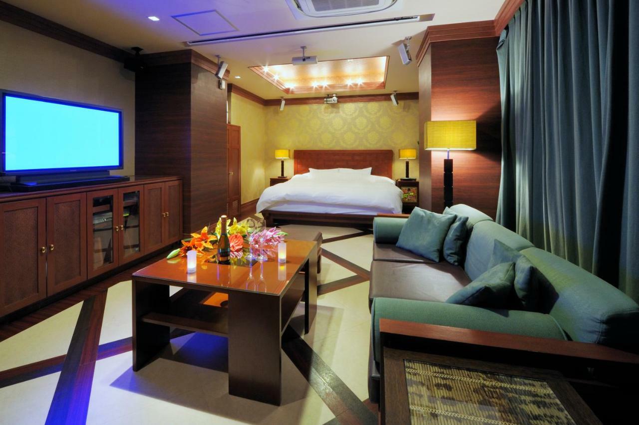 Hotel Sol (Adults Only) Fukuoka  Extérieur photo
